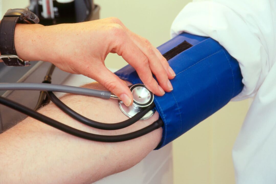 symptômes et causes de l'hypertension artérielle